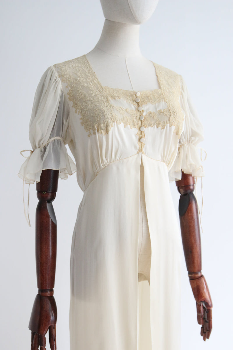 "Cream Silk & Champagne Lace"  Vintage 1930's Silk & Lace Robe UK 8 US 4