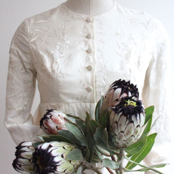 Piece of The Week- Annas' Piano Shawl Wedding Dress