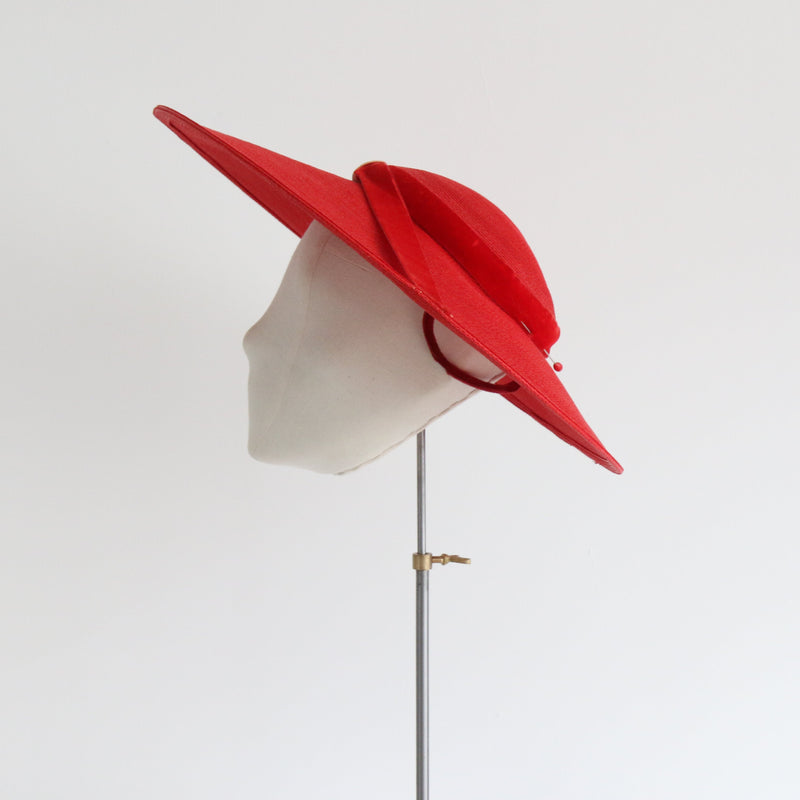 "Pillar Box Red" Vintage 1950's Red Straw & Velvet Sun Hat
