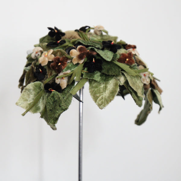 "Green Velvet Leaves" Vintage 1950's Green Velvet Floral Hat