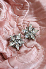 "Sparkling Star" Vintage 1950's Silver Rhinestone Star Brooch