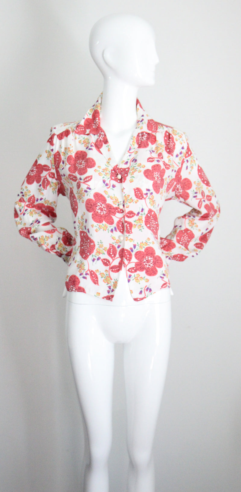 "Coral Florals" Vintage 1940's Floral Rayon Blouse UK 12-14 US 8-10