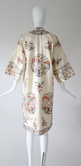 "Silk Pagodas" Vintage 1940's Cream Silk Embroidered Coat UK 8-14 US 4-10