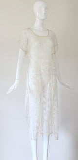 "Filet Lace Florals" Vintage 1920's Filet Lace Floral Tabard Dress UK 10-14 US 6-10