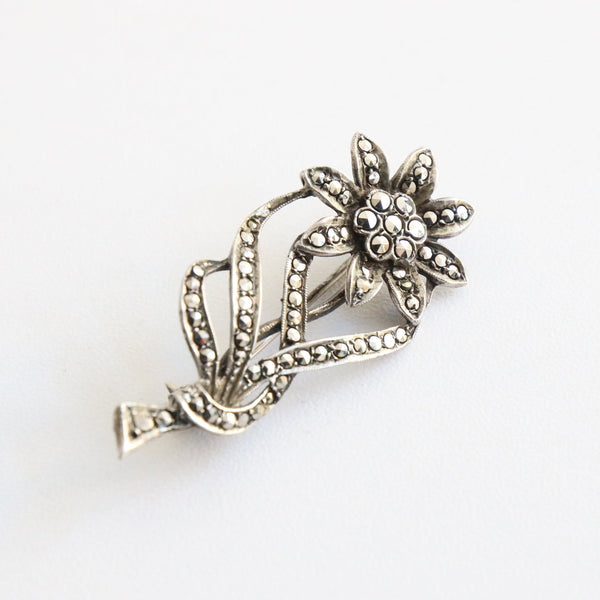 "Marcasite Daisy" Vintage 1950's Silver Marcasite Floral Brooch