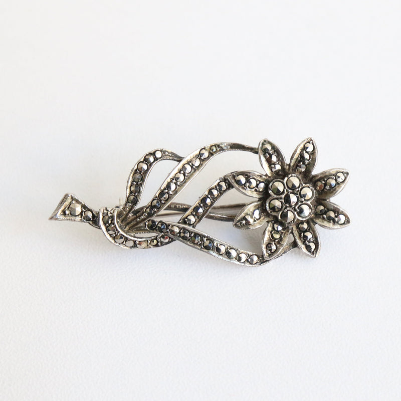 "Marcasite Daisy" Vintage 1950's Silver Marcasite Floral Brooch