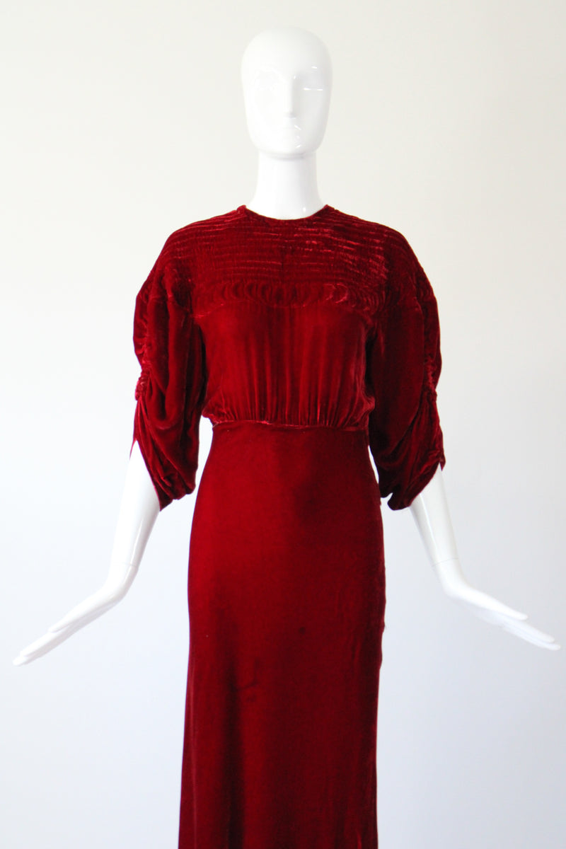 "Crimson Velvet Moons" Vintage 1930's Crimson Silk Velvet Evening Gown UK 8 US 4