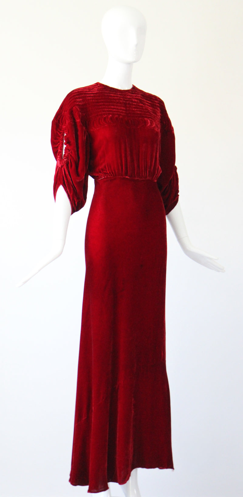 "Crimson Velvet Moons" Vintage 1930's Crimson Silk Velvet Evening Gown UK 8 US 4