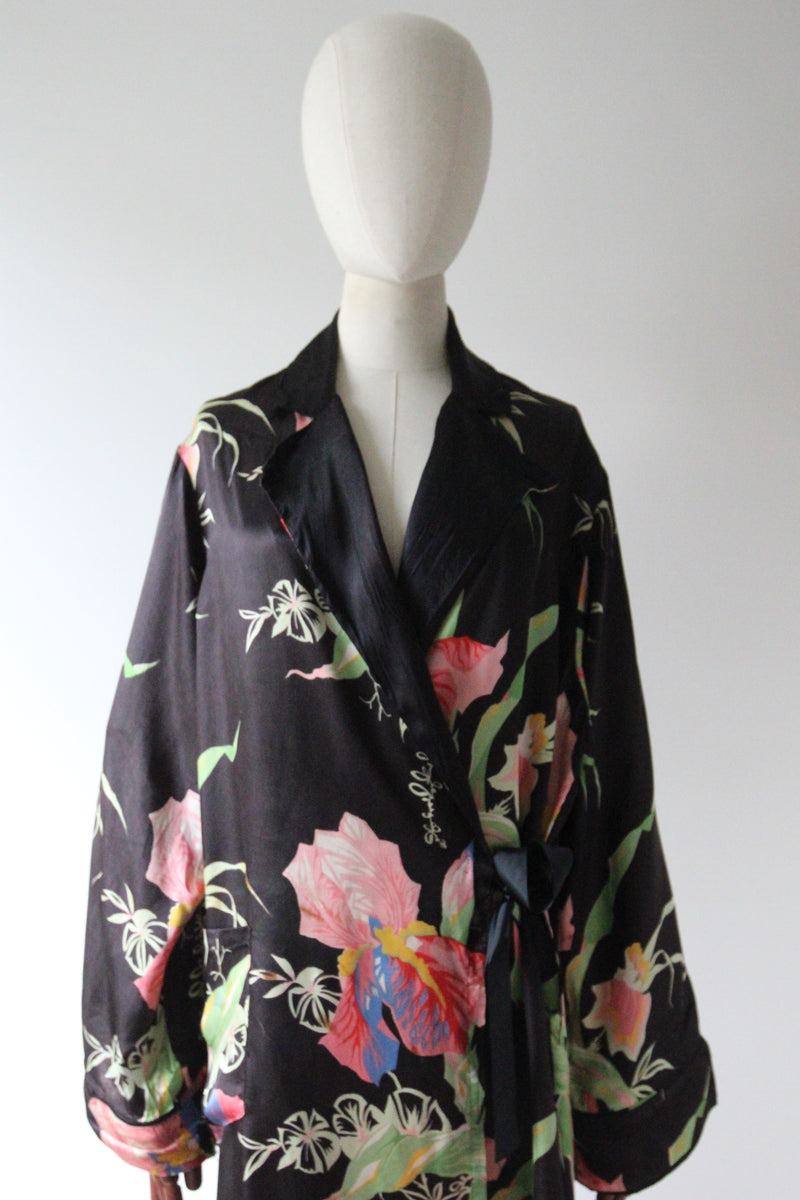 "Wild Irises" Vintage 1940's Wild Iris Floral Print Robe UK 10-14 US 6-10