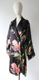 "Wild Irises" Vintage 1940's Wild Iris Floral Print Robe UK 10-14 US 6-10