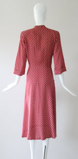 "Apostrophe Red" Vintage 1940's Red & White Apostrophe Print Robe UK 8-10 US 4-6