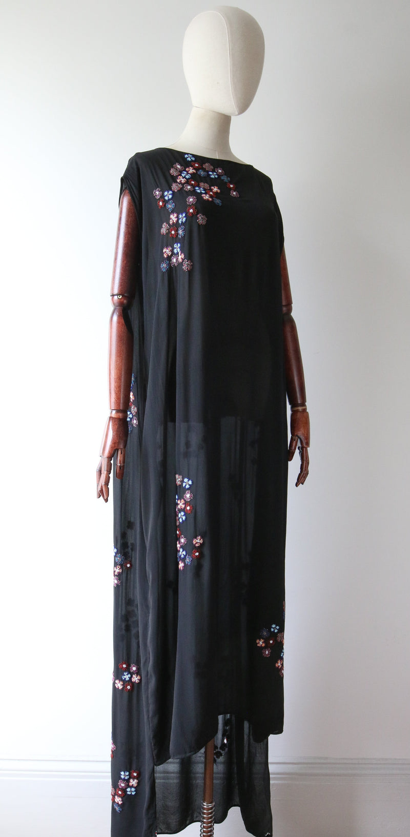 "Daisy Trains" Vintage 1920's Black Silk Beaded Daisy Train Dress UK 14-18 US 10-14