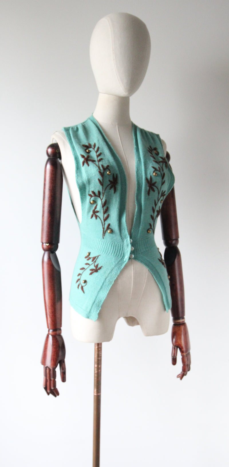 "Wildflowers & Wool" Vintage 1940's Pacific Blue Embroidered & Knitted Waistcoat UK 6-8 US 2-4