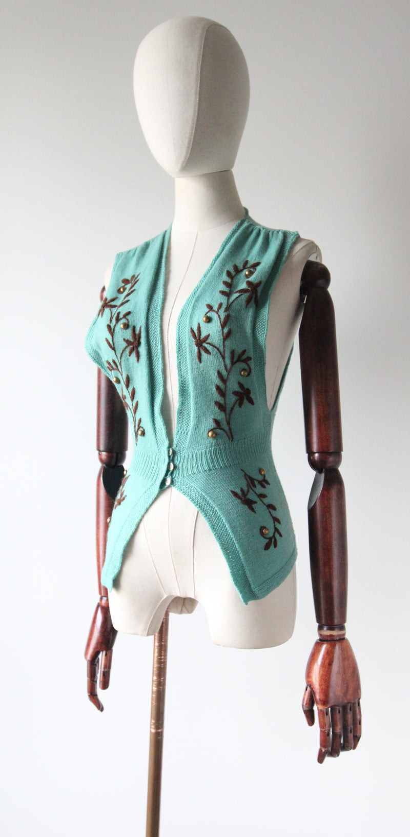 "Wildflowers & Wool" Vintage 1940's Pacific Blue Embroidered & Knitted Waistcoat UK 6-8 US 2-4