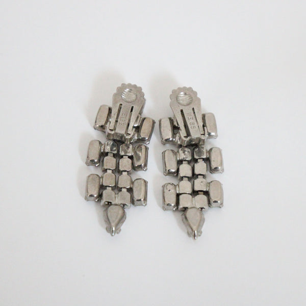 "Milk Glass & Rhinestones" Vintage 1950's Milk Glass & Rhinestone Weiss Clip on Earrings