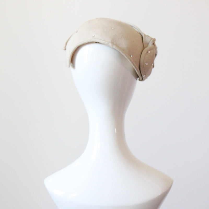 "Linen Lily" Vintage 1950's Linen & Rhinestone Lily Design Percher Hat