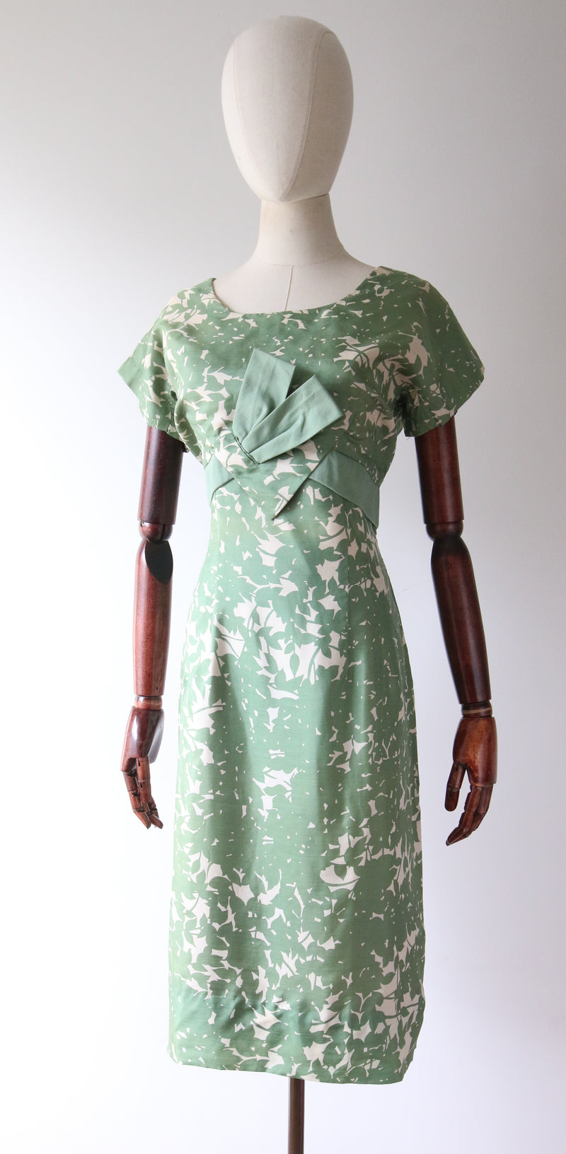 green and cream dress Green Leaves" Vintage 1950's Green & Cream Silk Floral Dress UK 12-14 – Willow Hilson Vintage