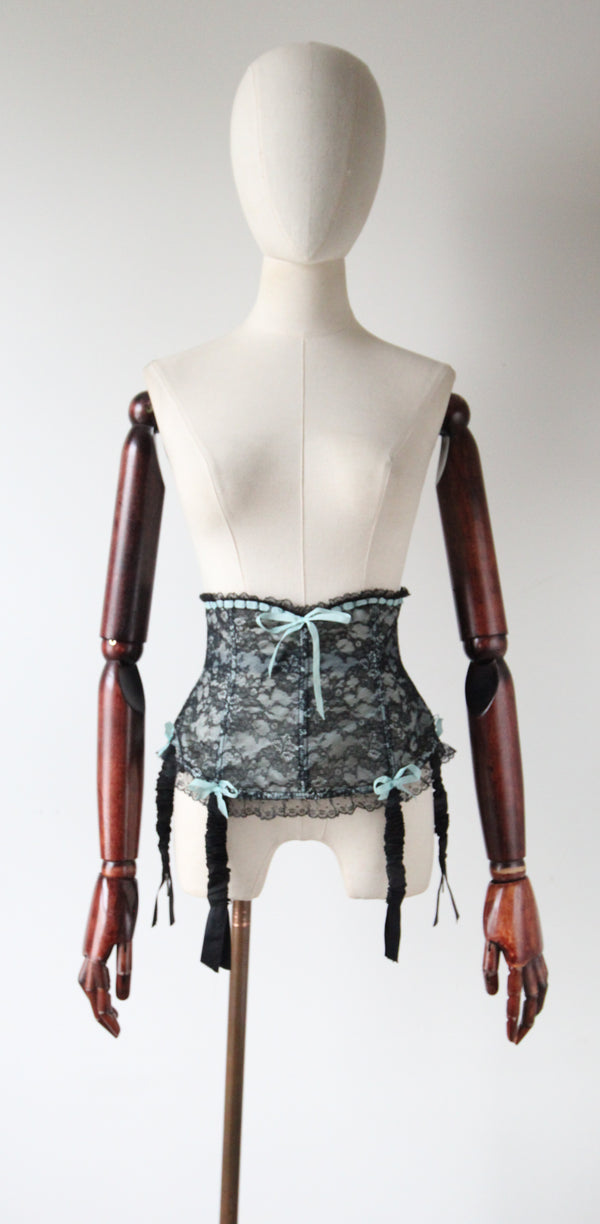 "Florence Paris" Vintage 1950's Black & Blue Lace Suspender Belt UK 8 US 4