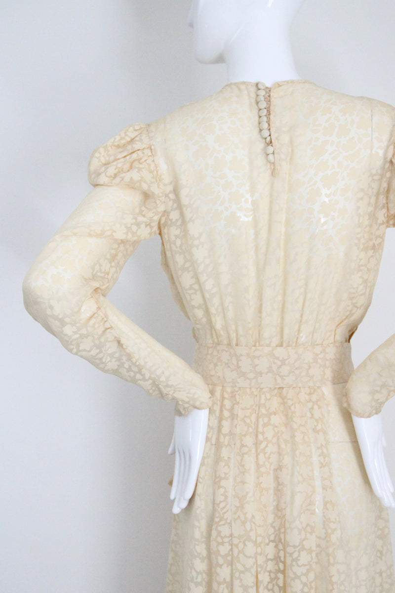 "Scattered Petals" Vintage 1930's Buttercream Burnout Silk Bow Dress UK 10 US 6