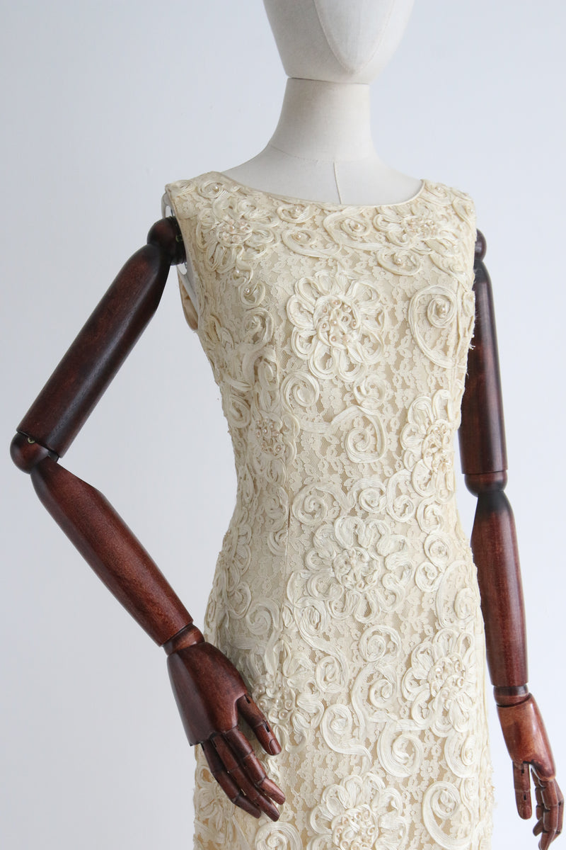 "Floral Lace & Pearls" Vintage 1960's Cream Lace Embroidered Dress UK 12 US 8
