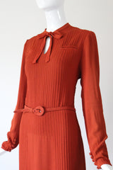 "Sienna Seams" Vintage Late 1930's Crepe Silk Seam Dress  UK 12-14 US 8-10