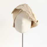 "Sea Fans & Felt" Vintage 1920's Cream Felt Cloche Hat