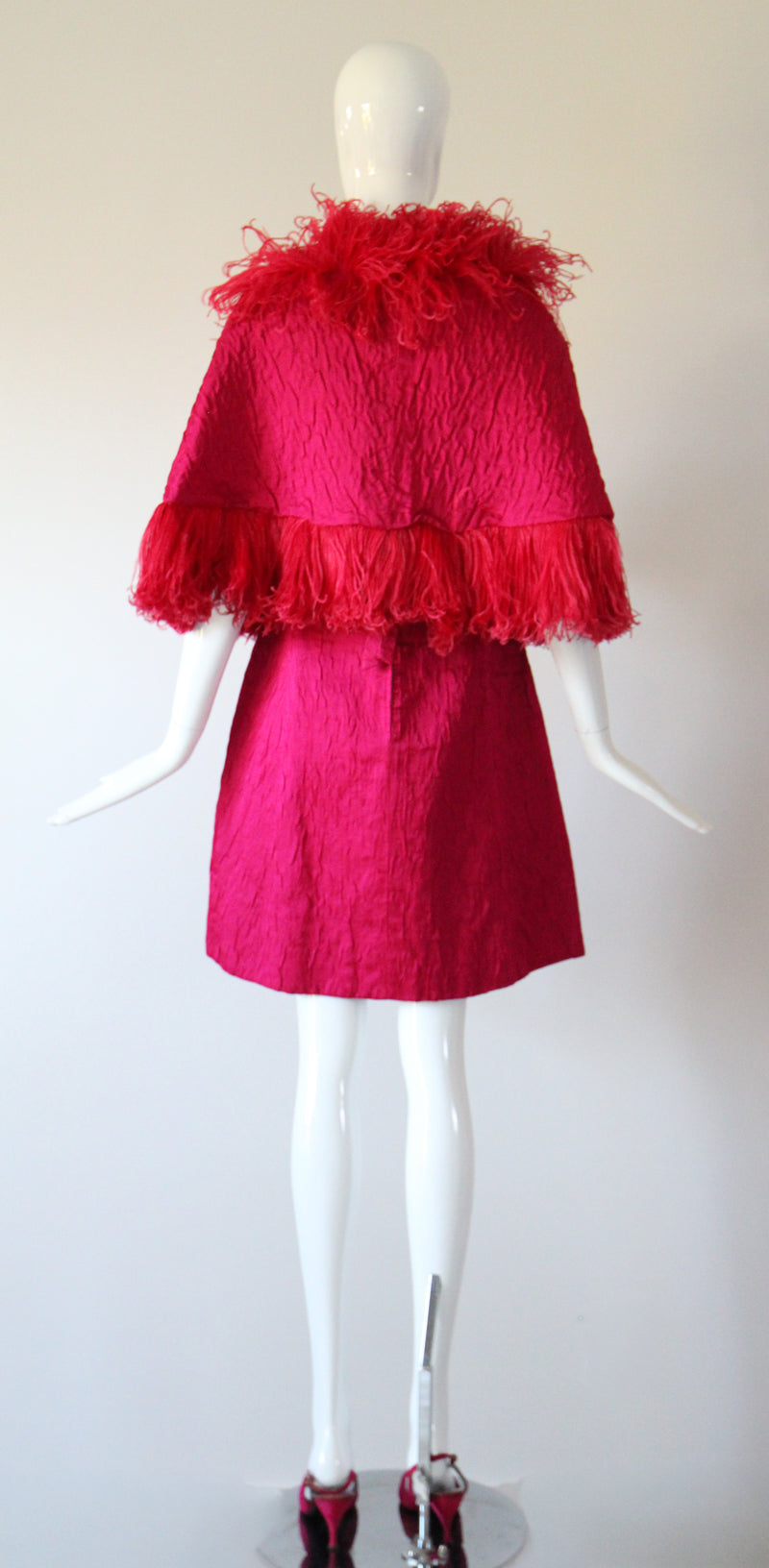 "Tickle Me Pink" Vintage 1960's Satin Matelasse Dress, Capelet & Shoe Set UK 12 US 8
