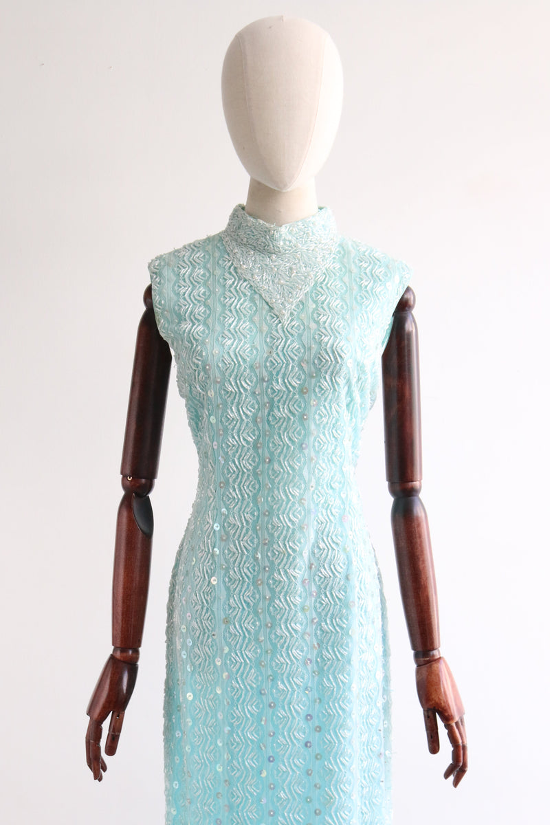 Aqua Lace & Beadwork" vintage 1960's Beaded Lace Dress UK 10-12 US 6- Willow Hilson Vintage Aqua Lace & Beadwork" vintage 1960's Beaded Lace Dress UK 10-12 US 6- Willow Hilson Vintage