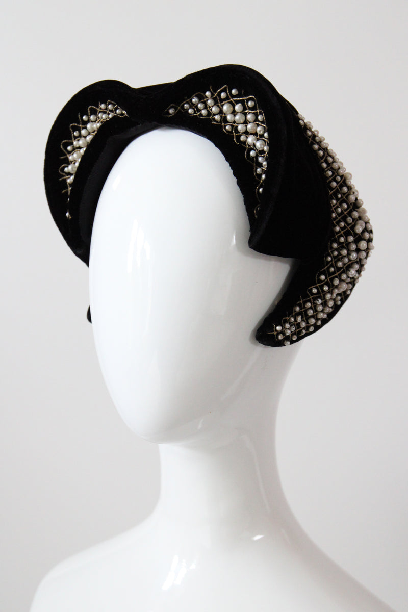 "Velvet & Pearls" Vintage 1940's Widows Peak Velvet Beaded Hat