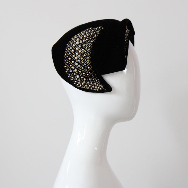 "Velvet & Pearls" Vintage 1940's Widows Peak Velvet Beaded Hat