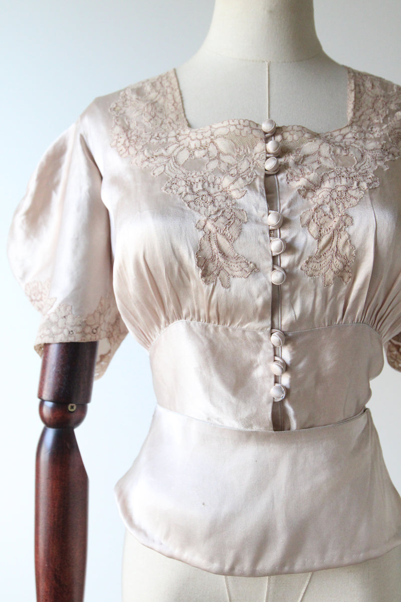 "Blush Champagne Silk & Lace" Vintage 1930's Blush Silk & Lace Blouse UK 8-10 US 4-6