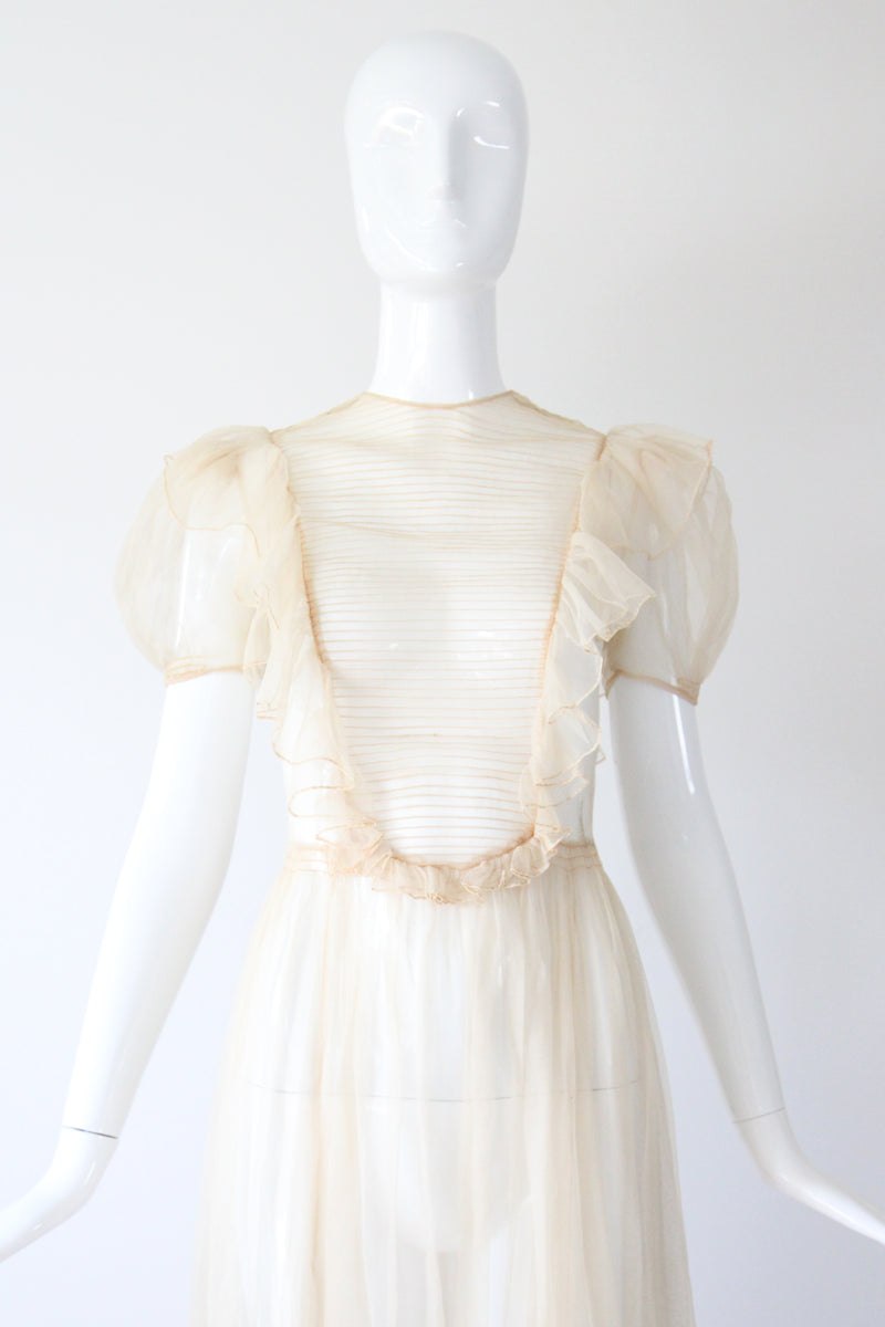 "Organza Pleats" Vintage 1930's Cream Silk Organza Pleated Detail Gown UK 6 US 2