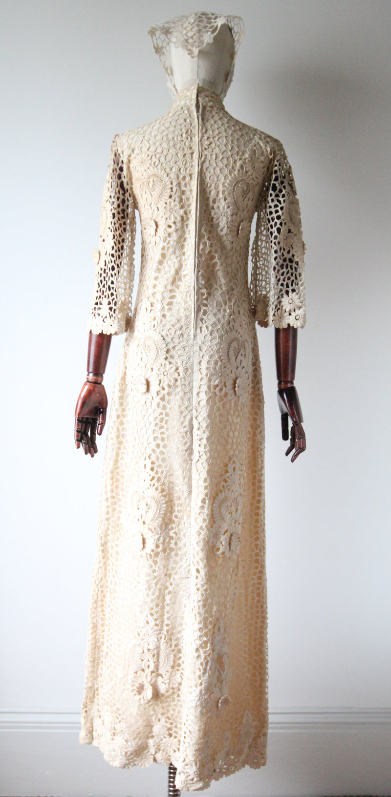 "Cream Floral Lace" Vintage 1960's Cream Floral Lace Dress & Matching Bandana UK 8-10 US 4-6