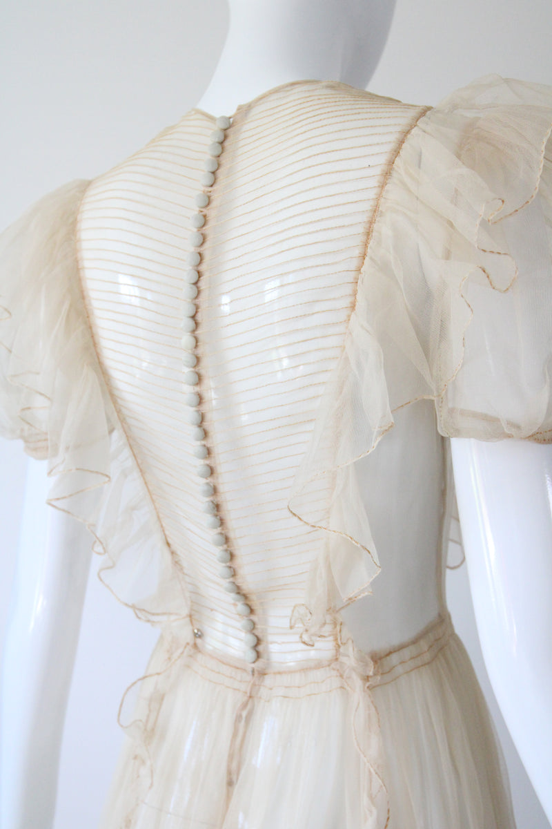 "Organza Pleats" Vintage 1930's Cream Silk Organza Pleated Detail Gown UK 6 US 2