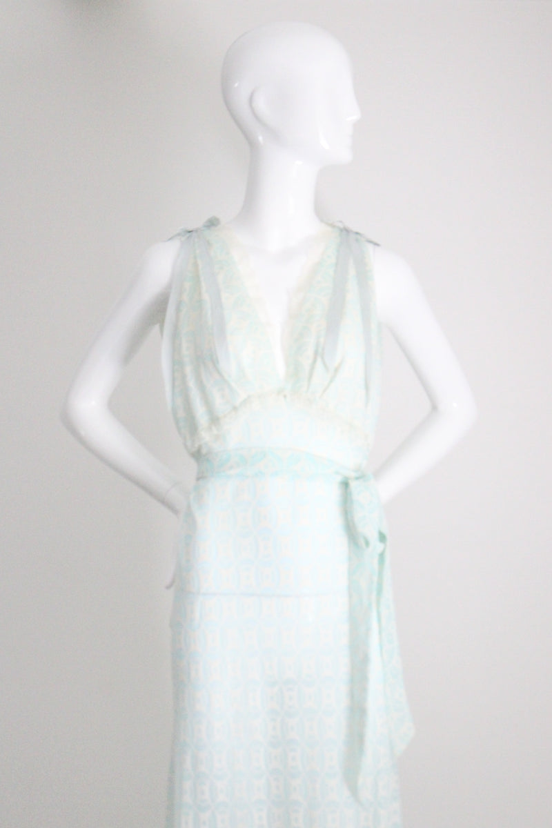 "Art Deco & Lace" Vintage 1960's Art Deco Pattern & Lace Nightdress  UK 10-12 US 6-8