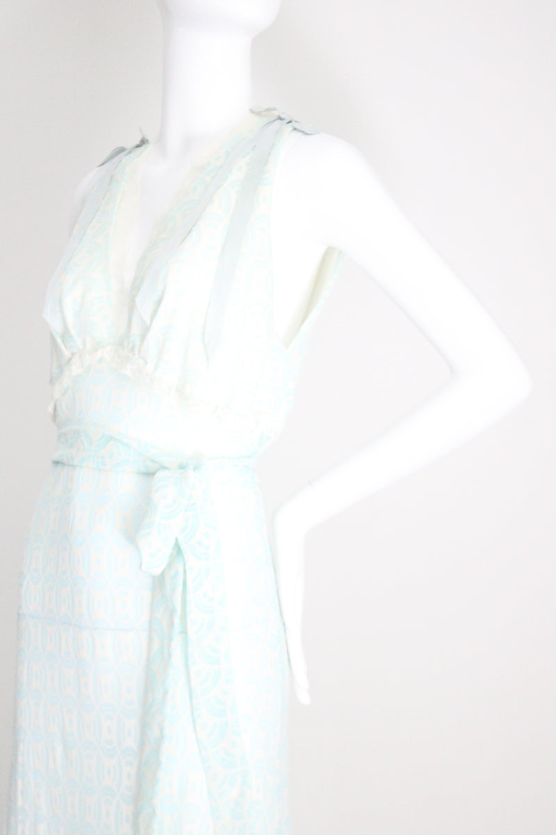 "Art Deco & Lace" Vintage 1960's Art Deco Pattern & Lace Nightdress  UK 10-12 US 6-8