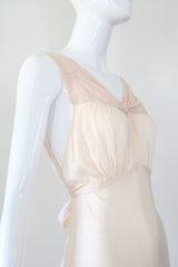 "Silk & Lace" Vintage 1930's Keyhole Detail Silk & Lace Bias Cut Gown UK 8 US 4