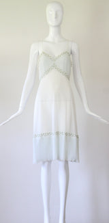 "Floral Embroidery & Pleats" Vintage 1960's Floral Embroidered Gown UK 6-8 US 2-4