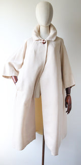 "Cream Silk Faille" Vintage 1950's Cream Silk Faille Coat UK 10-14 US 6-10