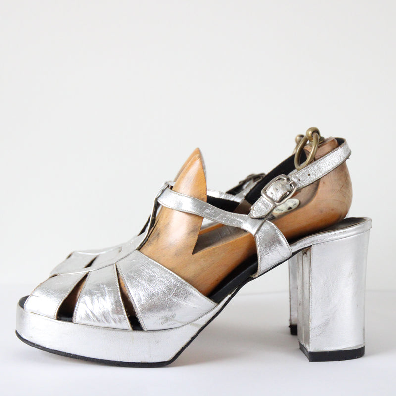 Silver Soles Vintage 1970 s Silver Leather Platforms UK 6.5 US 8.5 E Willow Hilson Vintage