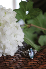 "Silver Daisies & Precious Stone" Vintage 1940's Arthur M. Anderson Sterling Silver Ring UK L.5 US 6