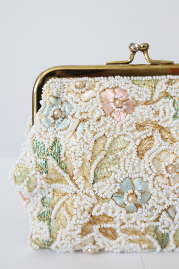 "Pastel Floral Beadwork" Vintage 1960's Floral Beaded Wallet