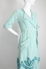 "Lotus Chenille" Vintage 1940's Turquoise Chenille Dressing Gown UK 10 US 6