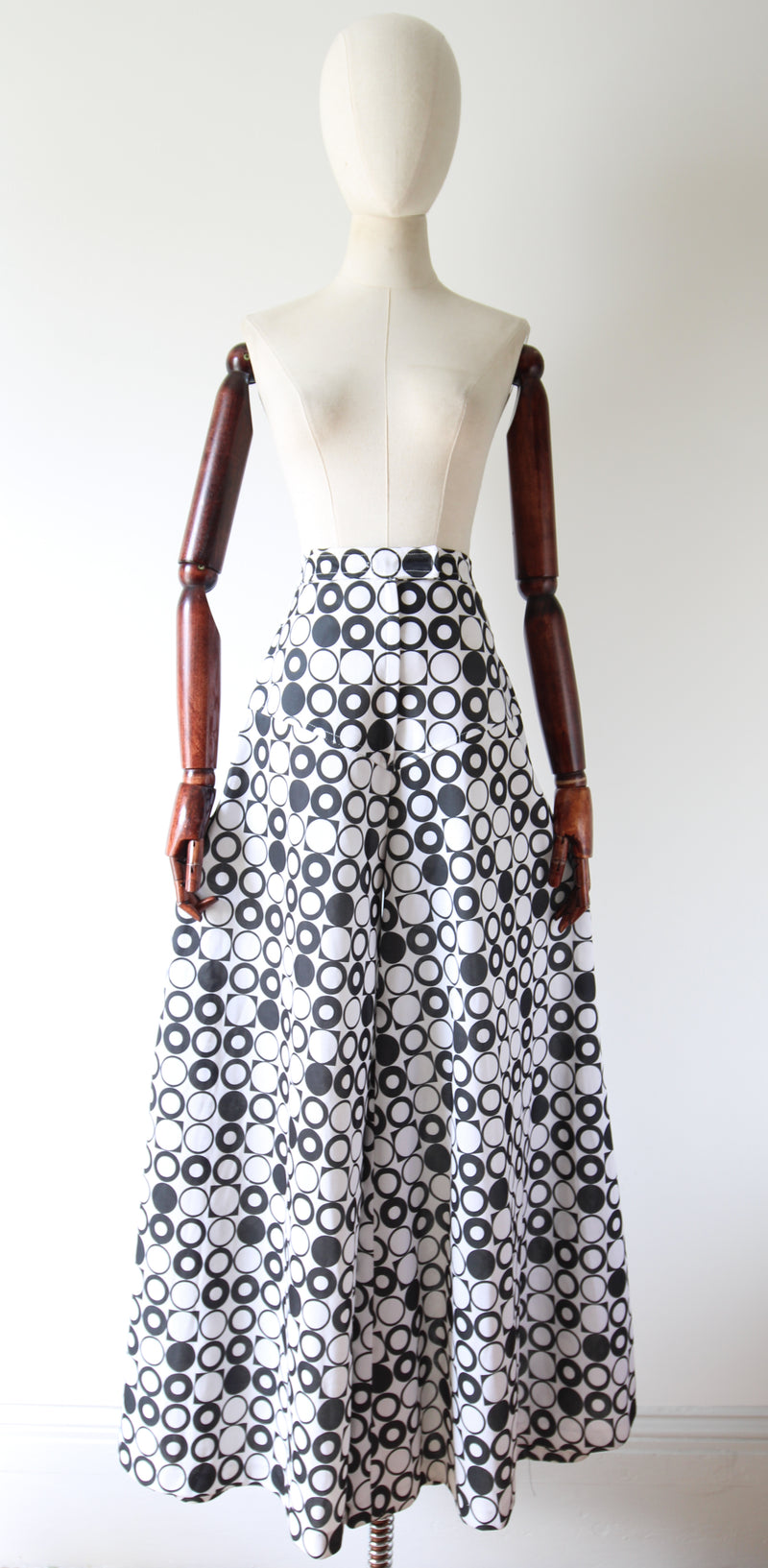 "Circles & Squares" Vintage 1970's Wide Leg Monochrome Trousers UK 8-10 US 4-6