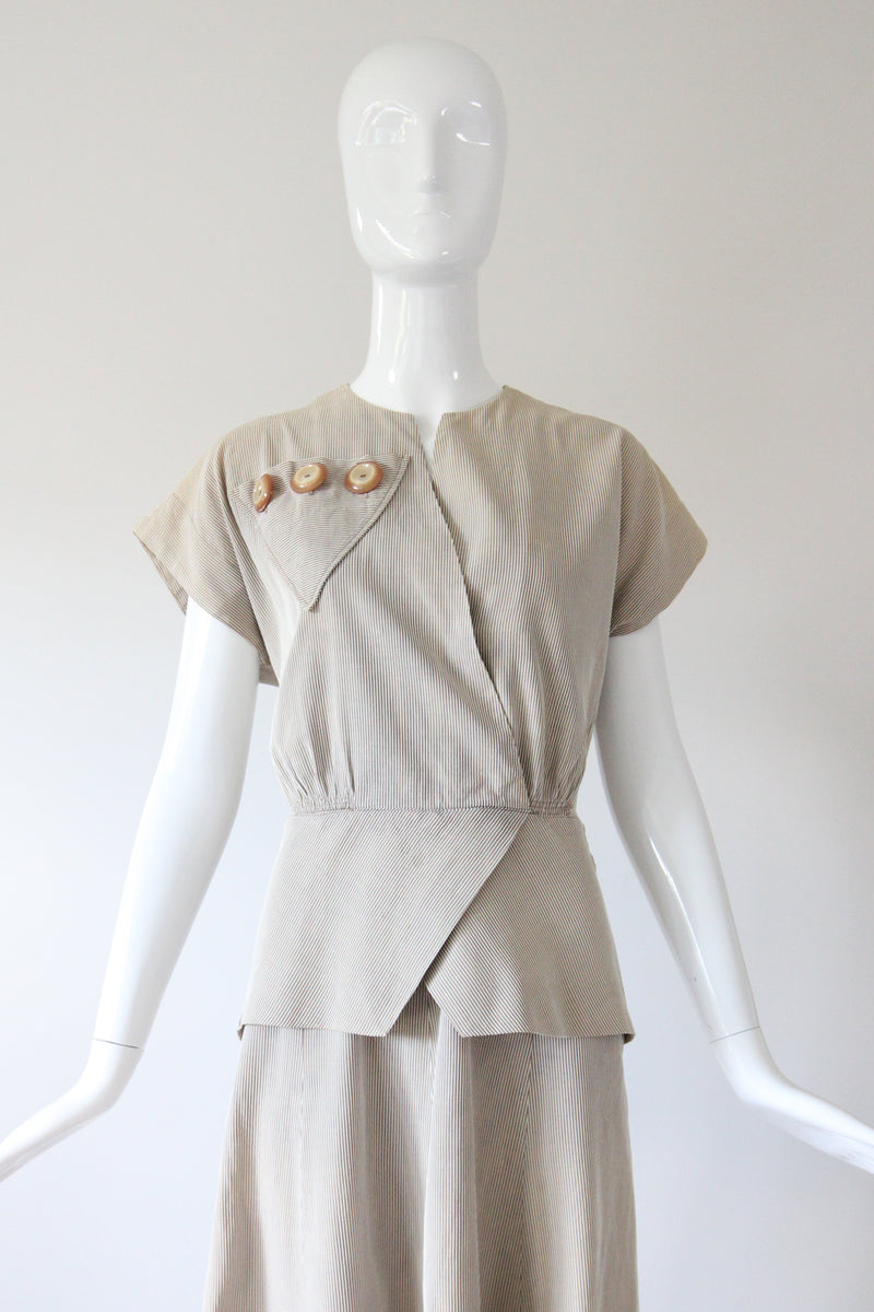 "Stone Pinstripes" Vintage 1940's Stone & Cream Pinstripe Dress UK 10 US 6