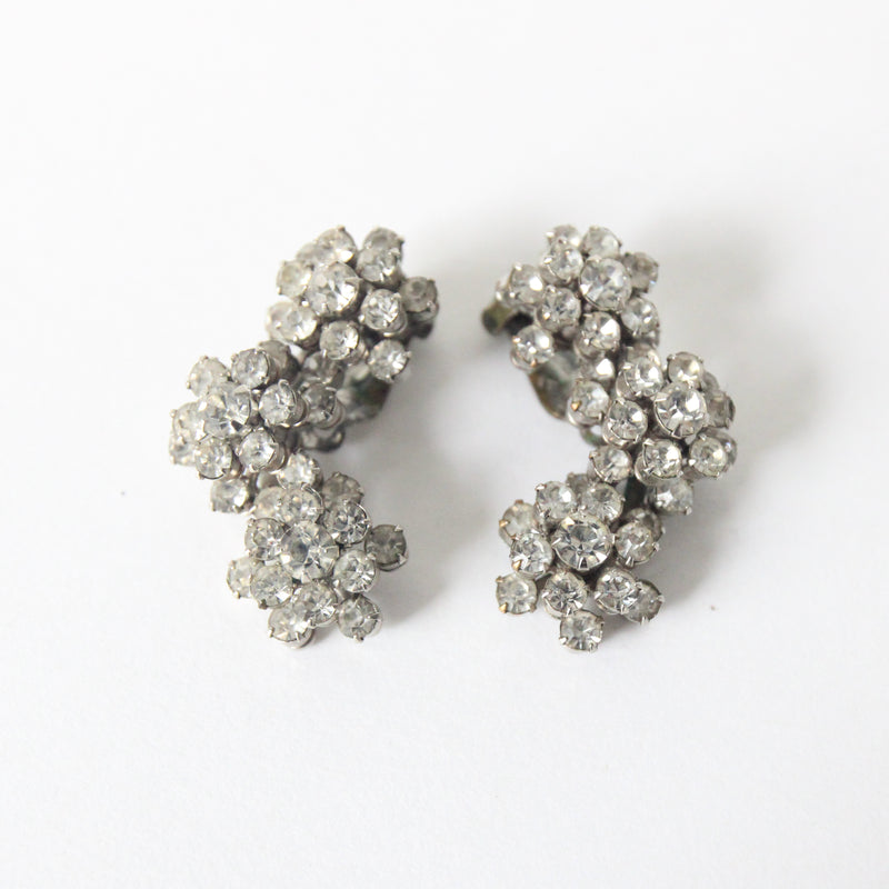 "Climbing Daisies" Vintage 1950's Rhinestone Daisy Climber Clip on Earrings