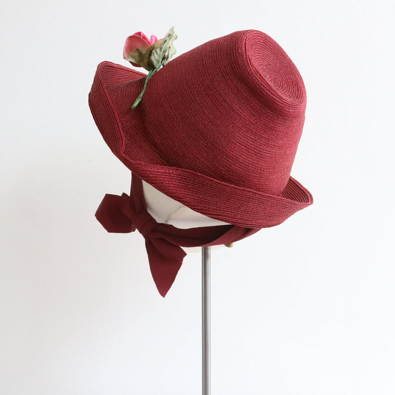 "Burgundy Straw" Vintage 1940's Burgundy Straw Tilt Trilby Hat