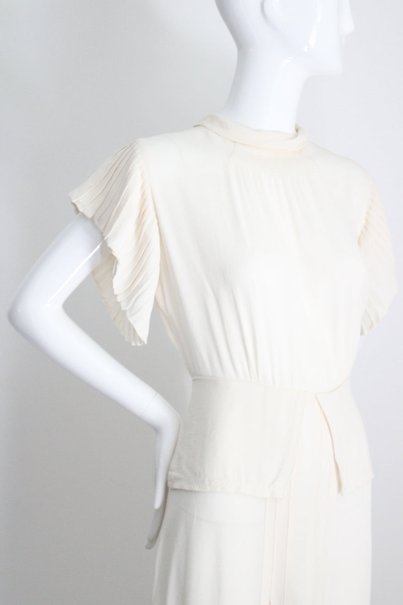 "Cream Pleats" Vintage 1940's Cream Crepe Silk Pleated Dress UK 10 US 6