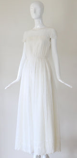 "Embroidered Cotton" Vintage 1960's Embroidered Cotton Voile Dress UK 6-8 US 2-4