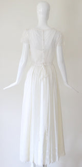 "Embroidered Cotton" Vintage 1960's Embroidered Cotton Voile Dress UK 6-8 US 2-4